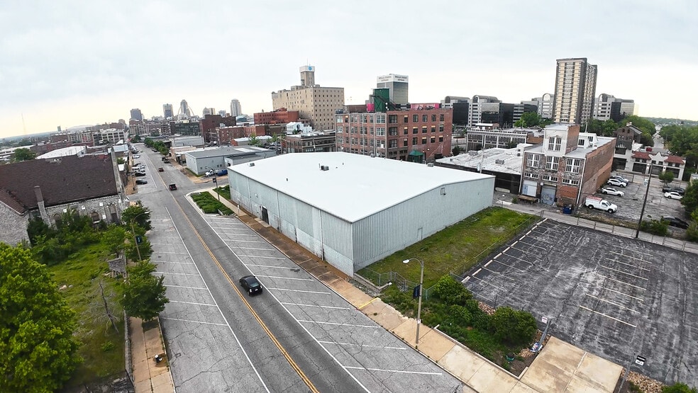 More Photos Of 2800-2810 Washington Ave, Saint Louis Warehouse For Lease