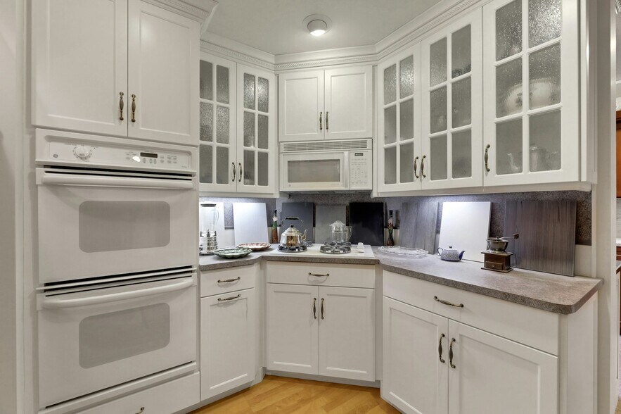 More Photos Of 209-211 Central Ave, East Newark Manufacturing For Sale