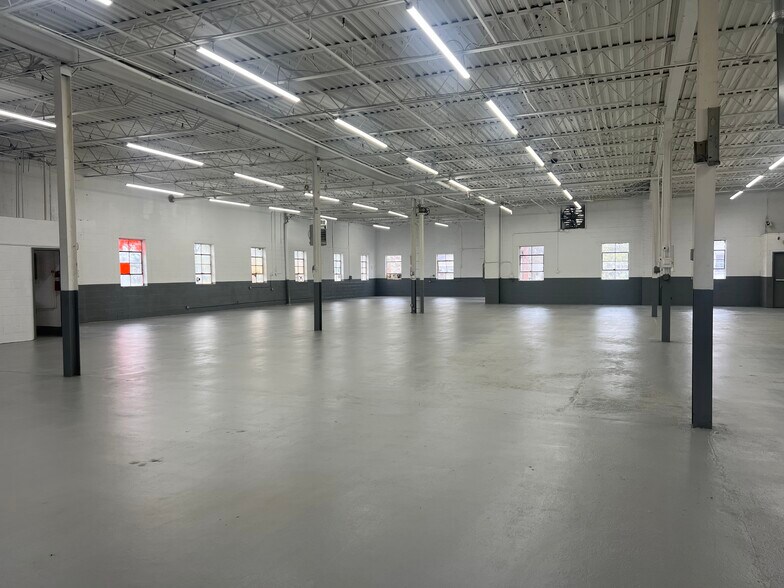 More Photos Of 514 Union Ave, Mount Vernon Industrial For Sale