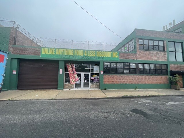More Photos Of 18 Bay St, Brooklyn Light Manufacturing For Lease
