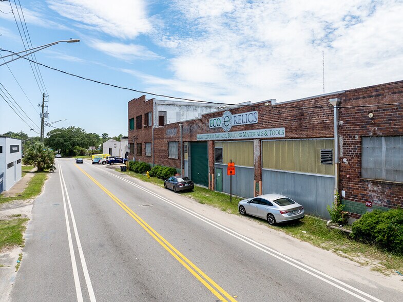 More Photos Of 106 Stockton St, Jacksonville Warehouse For Lease