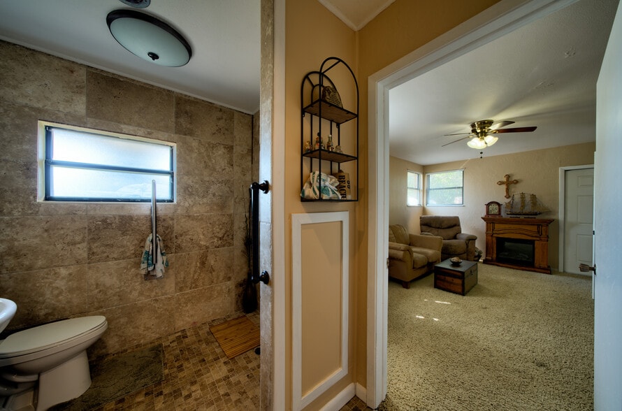 More Photos Of 5635 7th Ave N, Saint Petersburg Land For Sale