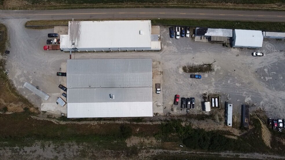 More Photos Of 5259 Bane Rd NE, Mechanicstown Warehouse For Sale