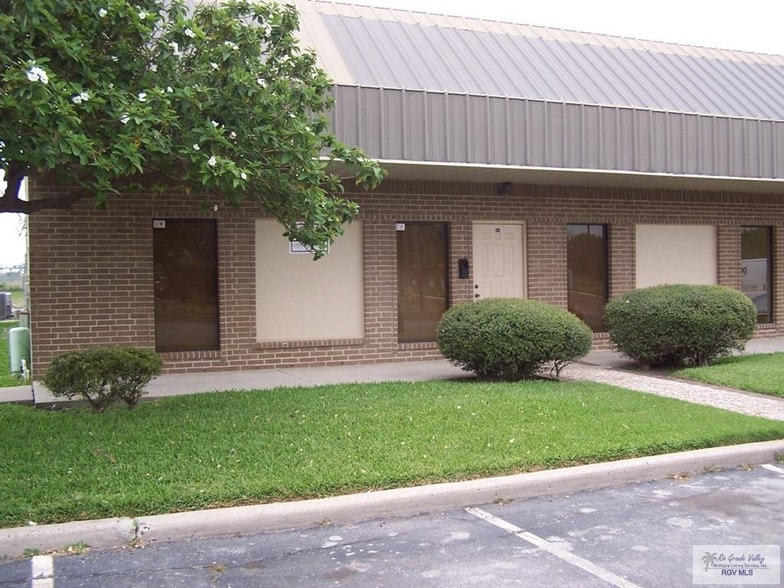 Primary Photo Of 1501 N 28th St, Harlingen Unknown For Lease