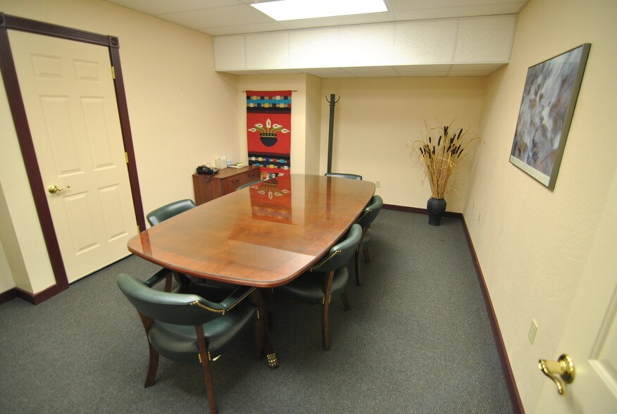 More Photos Of 142 W 8th Ave, Eugene Office For Sale