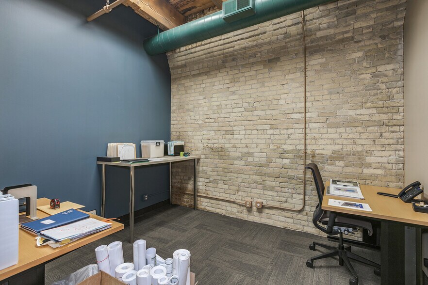 More Photos Of 413 Wacouta St, Saint Paul Office Residential For Lease