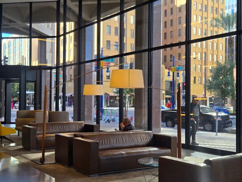 More Photos Of 40 N Central Ave, Phoenix Office For Lease