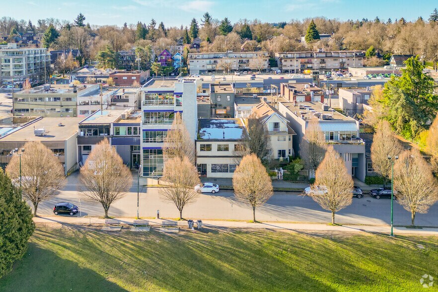 More Photos Of 124 W 8th Ave, Vancouver Medical For Lease