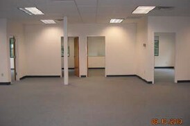 More Photos Of 380 Hurricane Ln, Williston Office For Lease
