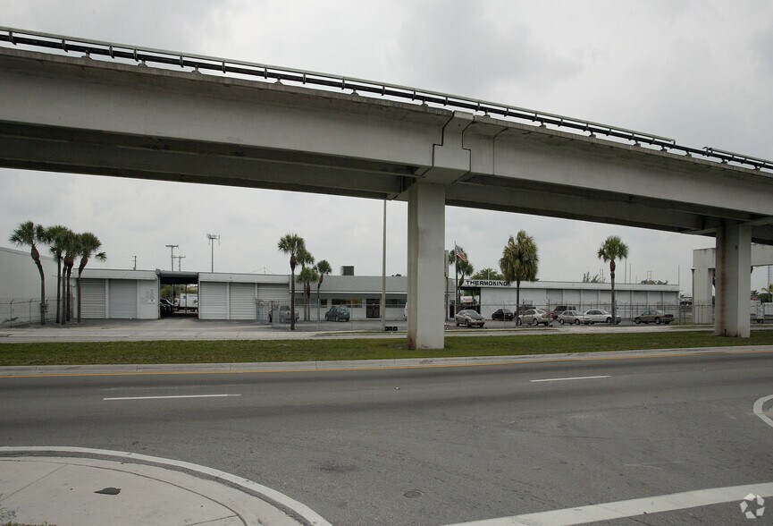 More Photos Of 4333 NW 27th Ave, Miami Warehouse For Sale