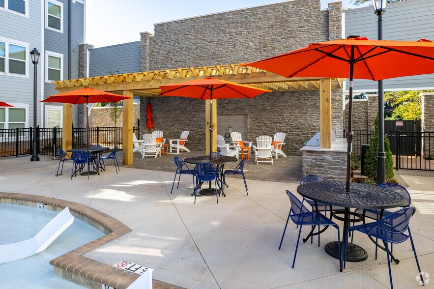 More Photos Of 894 Tiger Blvd, Clemson Apartments For Lease