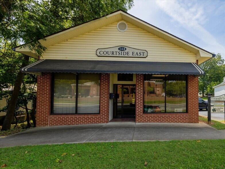 More Photos Of 140 East St, Pittsboro Office Residential For Sale