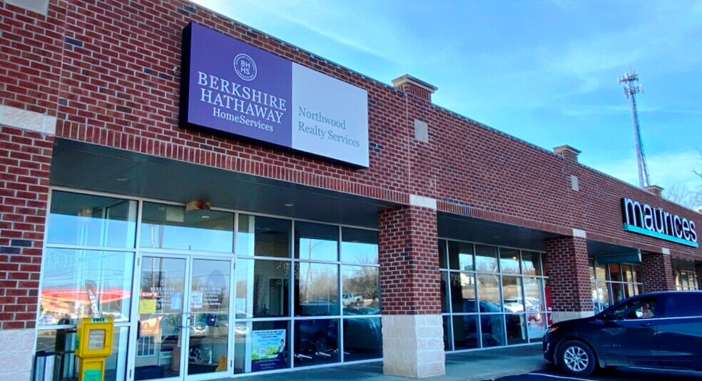 More Photos Of 2789 E State St, Salem Unknown For Lease