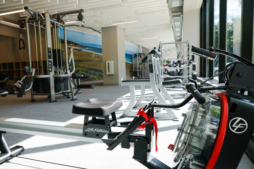 More Photos Of 45 Glover Ave, Norwalk Office For Lease