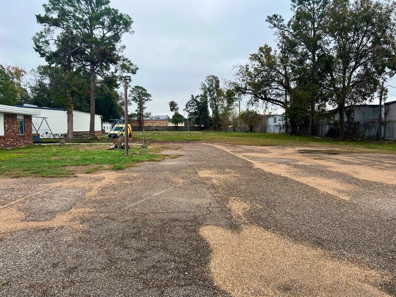 More Photos Of 2430 Campbell Rd, Houston Religious Facility For Sale