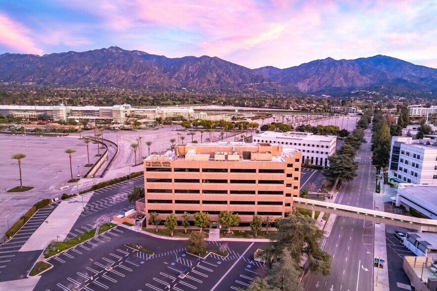 More Photos Of 301 W Huntington Dr, Arcadia Medical For Lease