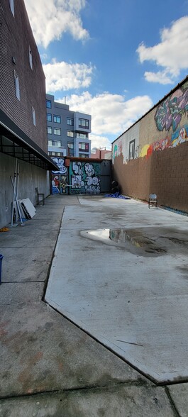 More Photos Of 603-605 Bushwick Ave, Brooklyn Storefront Retail Residential For Lease