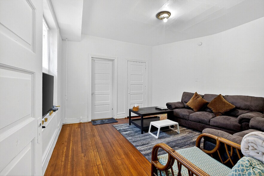 More Photos Of 5506 Greene St, Philadelphia Apartments For Sale