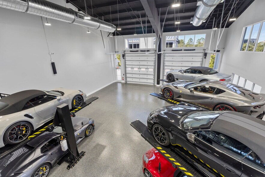 More Photos Of 3584 Plover, Naples Warehouse For Sale