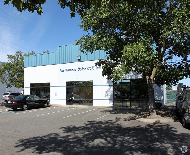 More Photos Of 8370 Rovana Cir, Sacramento Warehouse For Lease