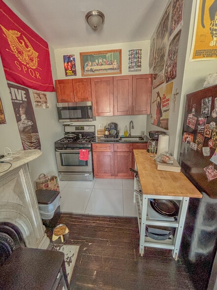 More Photos Of 81 Ten Broeck St, Albany Multifamily For Sale