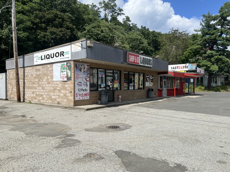 Primary Photo Of 915 Main St, Holyoke Convenience Store For Sale