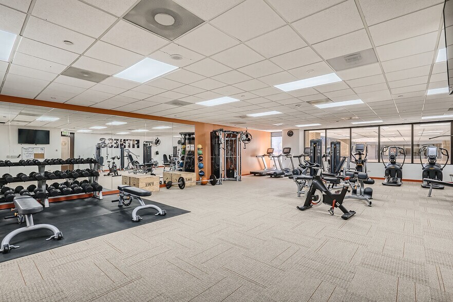 More Photos Of 7979 E Tufts Ave, Denver Office For Lease