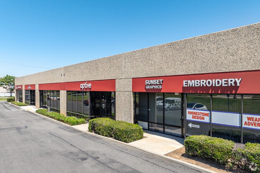 More Photos Of 119 N Maple St, Corona Unknown For Lease