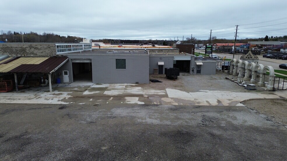 More Photos Of 412 Elizabeth St, Guelph Warehouse For Lease