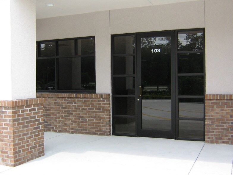 More Photos Of 190 Highway 17-92, Debary Medical For Lease