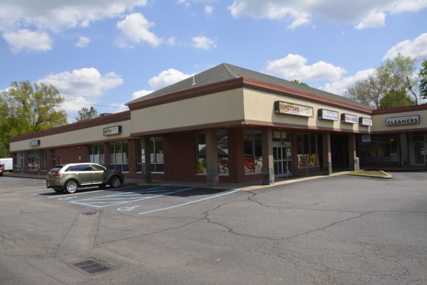 More Photos Of 574 Newark Pompton Tpke, Pompton Plains Restaurant For Sale