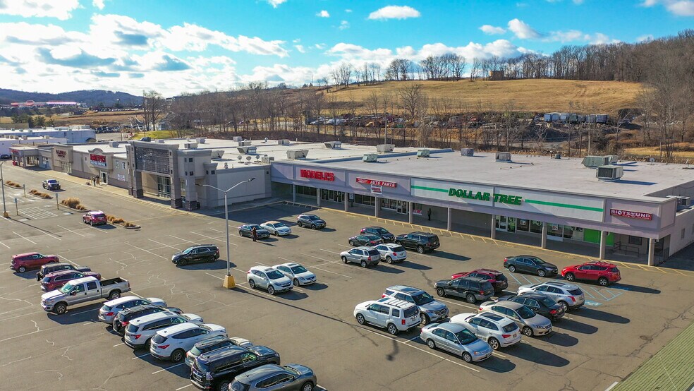 Primary Photo Of 17-27 Hampton House Rd, Newton Unknown For Lease