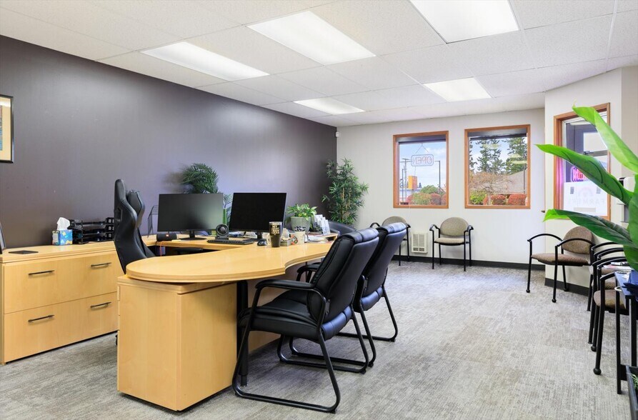 More Photos Of 5589 Harbor Road Rd, Freeland Office Residential For Sale