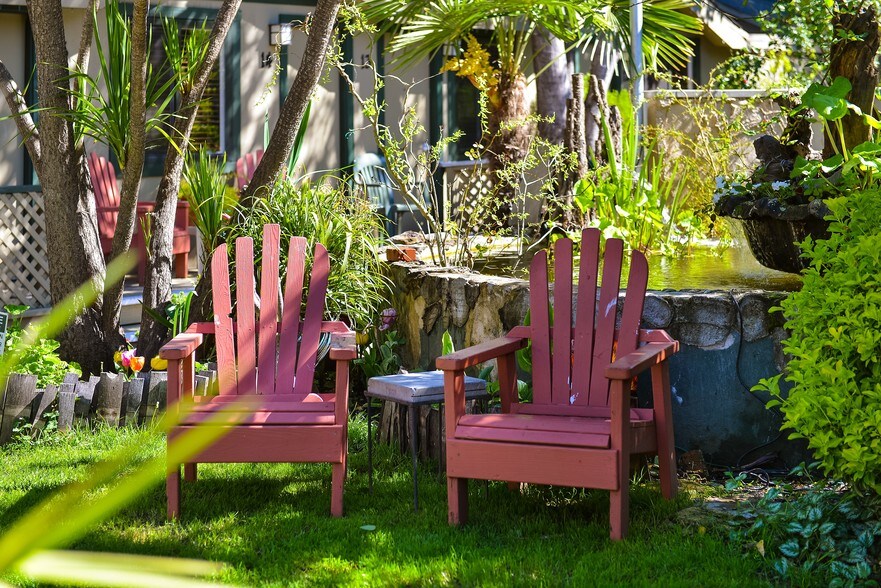 More Photos Of 16390 4th St, Guerneville Hotel For Sale