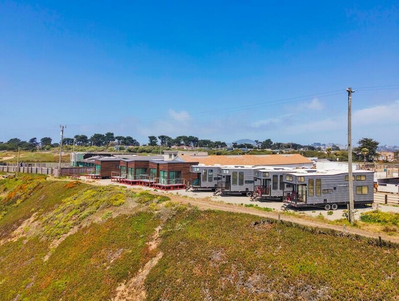 More Photos Of 2152 Olympic Way, Daly City Horse Stables For Sale