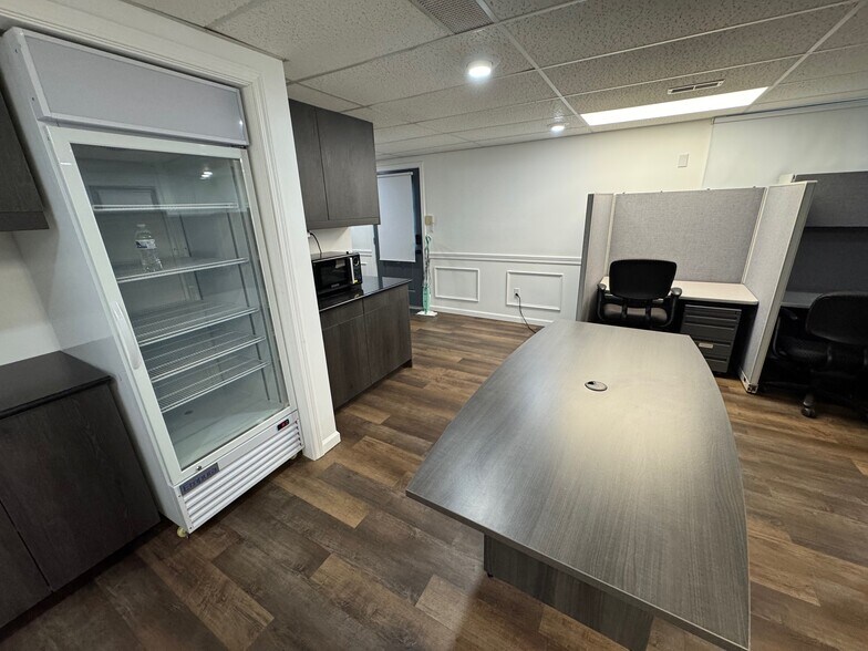 More Photos Of 51024 Portage Rd, South Bend Office Residential For Sale