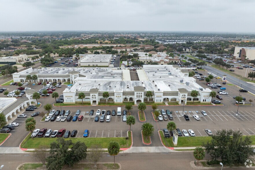 More Photos Of 1200 E Savannah Ave, McAllen Medical For Lease