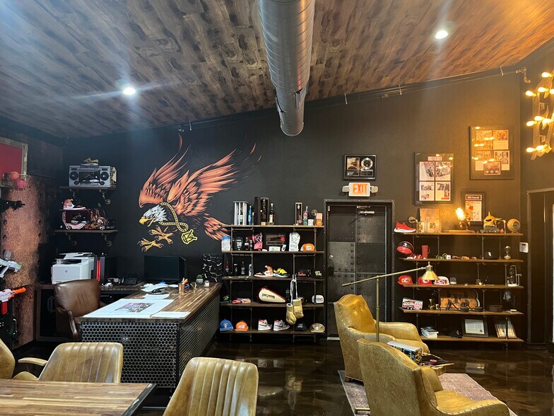 More Photos Of 2100 Mannix Dr, San Antonio Manufacturing For Sale