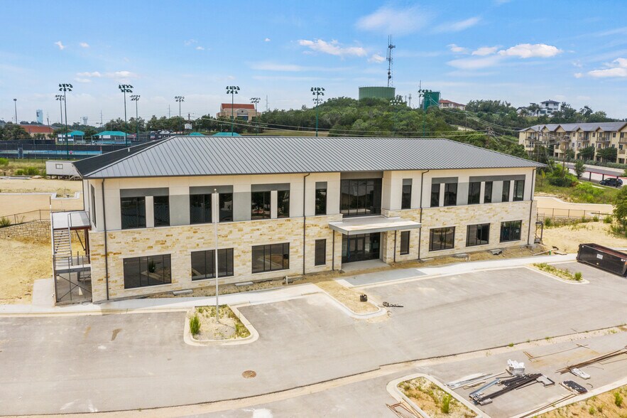More Photos Of 312 Medical Parkway Pkwy, Lakeway Medical For Sale