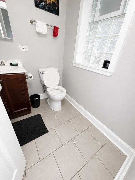 More Photos Of 5610 S Michigan Ave, Chicago Apartments For Sale