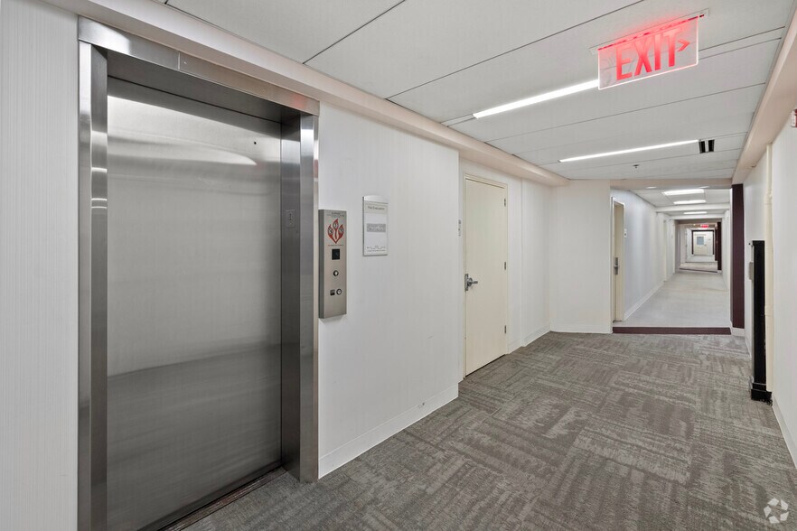 More Photos Of 8216-8218 Wisconsin Ave, Bethesda Medical For Sale