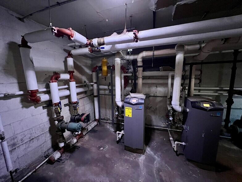 More Photos Of 109 Adelaide St, Hartford Apartments For Sale