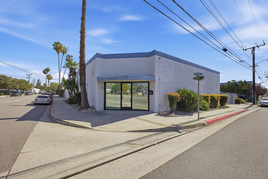 Primary Photo Of 2000 S Myrtle Ave, Monrovia Service For Lease