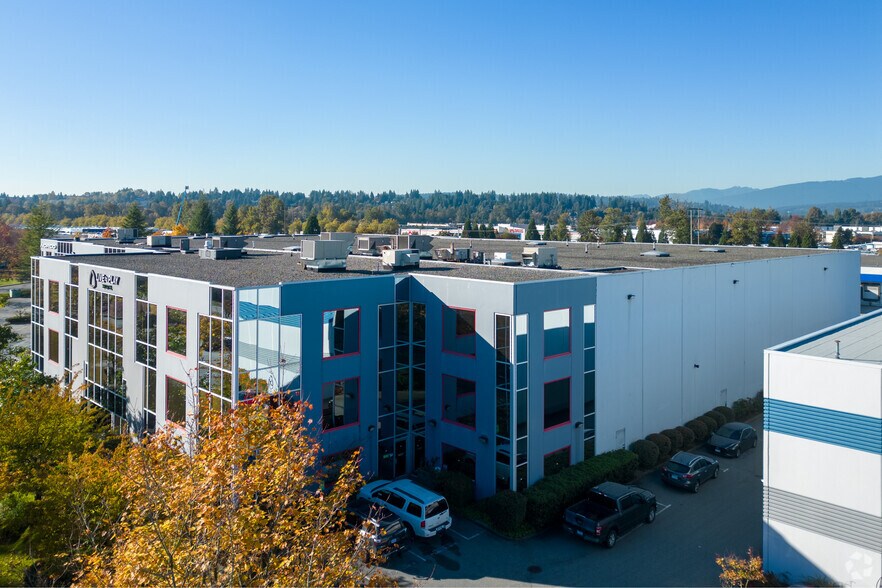 More Photos Of 1465 Kebet Way, Port Coquitlam Warehouse For Lease