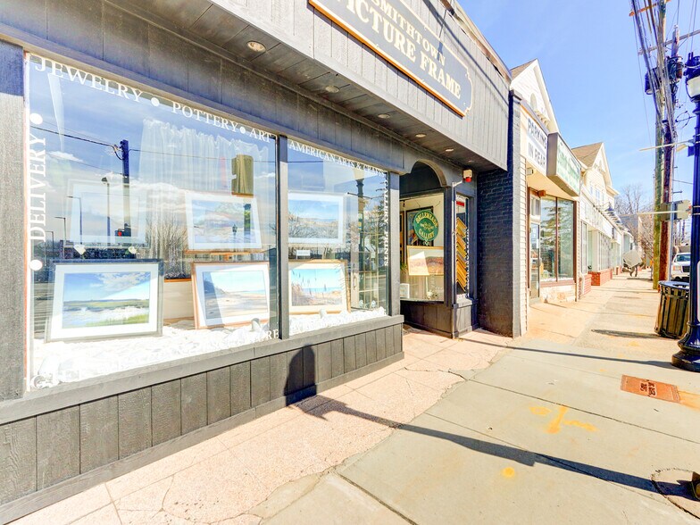 117 E Main St, Smithtown, NY 11787 Storefront For Sale
