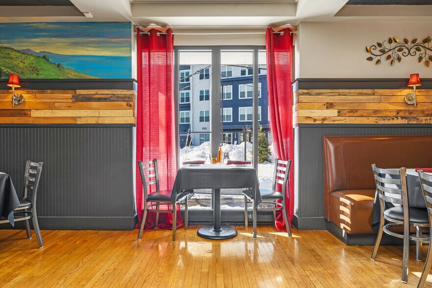 More Photos Of 2099 Post Rd, Warwick Restaurant For Sale