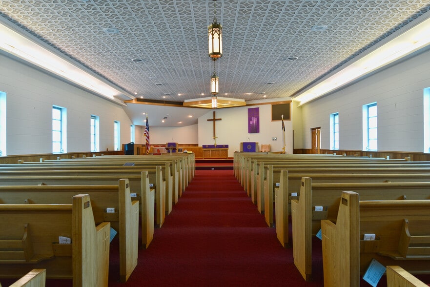 More Photos Of 1219 Second St, Radford Religious Facility For Sale