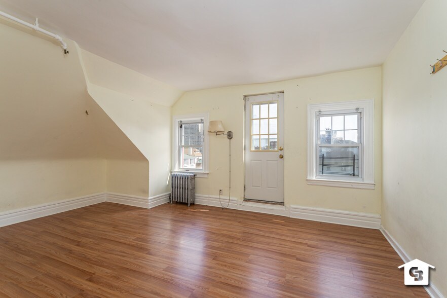 More Photos Of 3815 Sea Gate Ave, Brooklyn Apartments For Sale