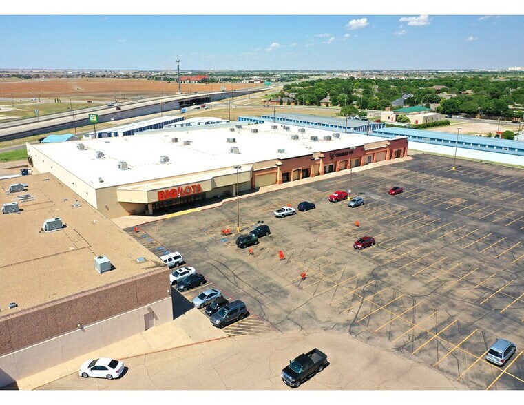 More Photos Of 5402 4th St, Lubbock Unknown For Lease