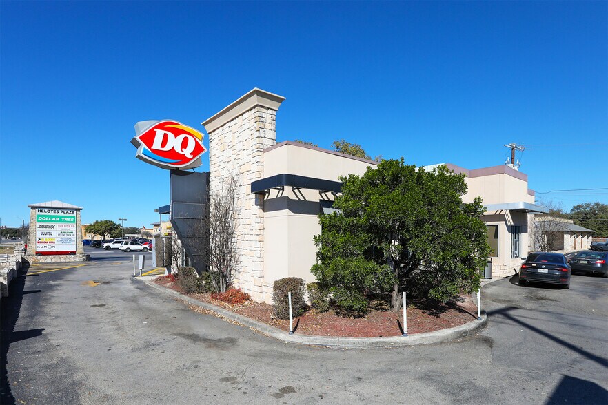 More Photos Of 12908-12932 Bandera Rd, Helotes General Retail For Sale